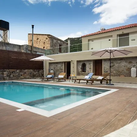 Tzouganos Villa