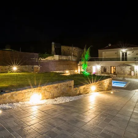 Villa Tzouganos *