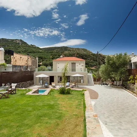 Tzouganos Villa